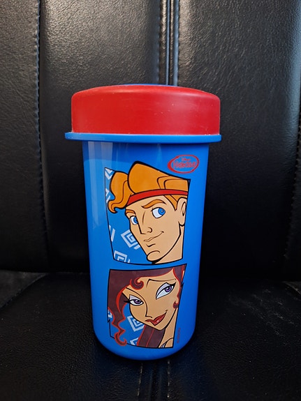 Myydään Disney Herkules Tupperware muki 90 luvulta