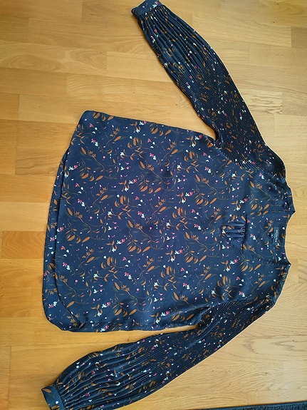 Sifonki paita 36