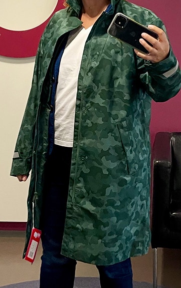 Helly Hansen pitkä ”trenssi”