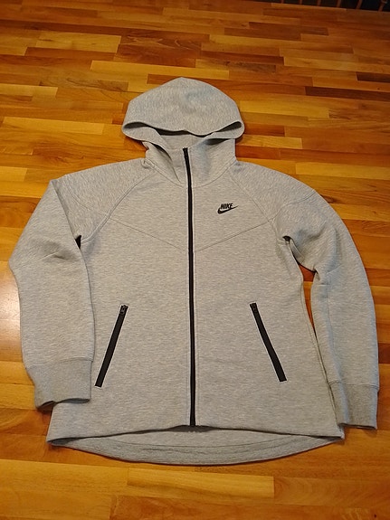 Nike naisten huppari
