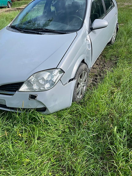 Nissan primera osina