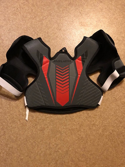 Bauer rintapanssari YTH