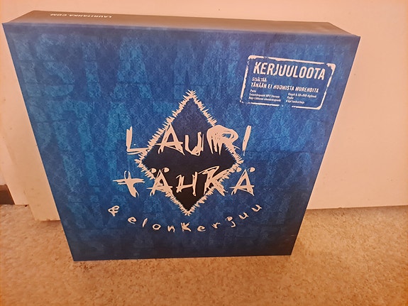 Lauri Tähkä & Elonkerjuu kerjuuloota box