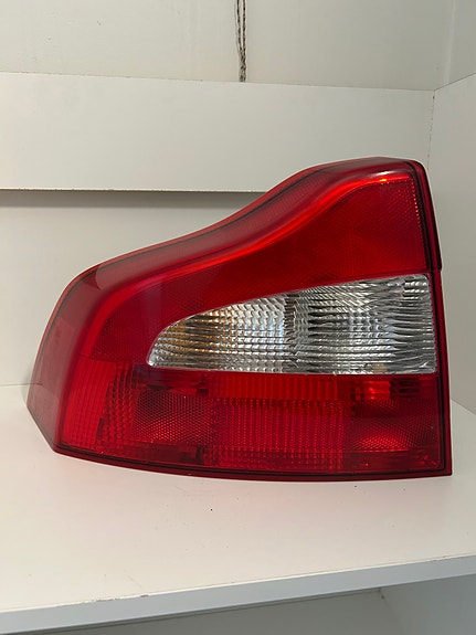Volvo S80 mk2 vasen takavalo