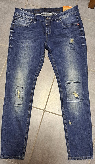 Farkut, farmarit, farkkuhousut, uudet, 31/32