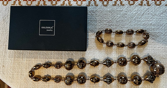 Kalevala Koru Halikon kääty, pronssi