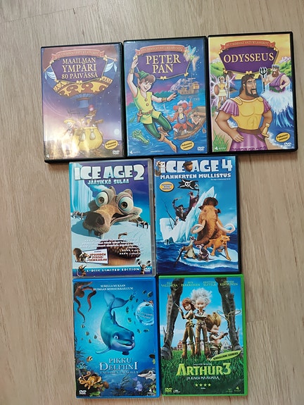 DVD-elokuvat Ice Age 2, Ice Age 4, Arthur, Pikku delfiini