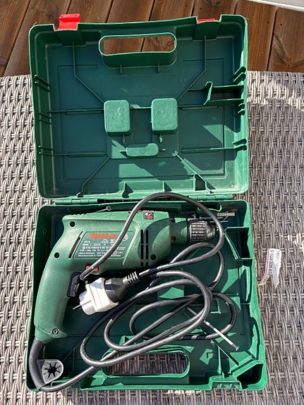 Bosch PSB 570 RE Sähköpora / Drill