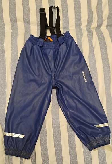Everest kurahousut 98/104 fleesevuorella, silikonijalkalenkit