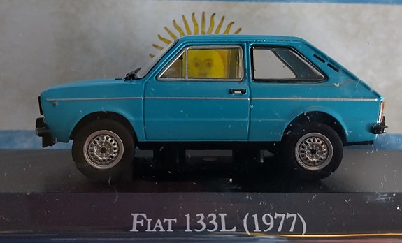 Pienoismalli Fiat 133 L 1977   1/43