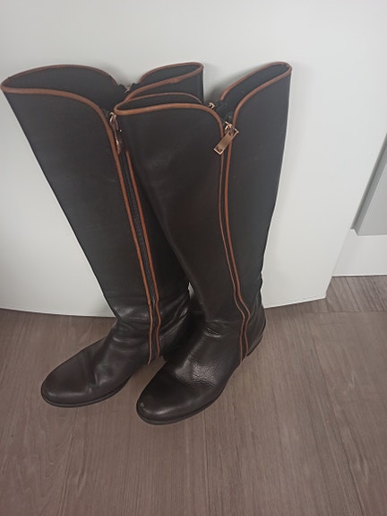 Naisten saappaat 37