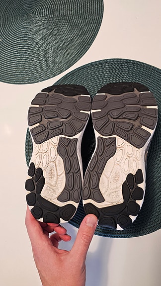 New Balance Juoksukengät koko 40,5 musta