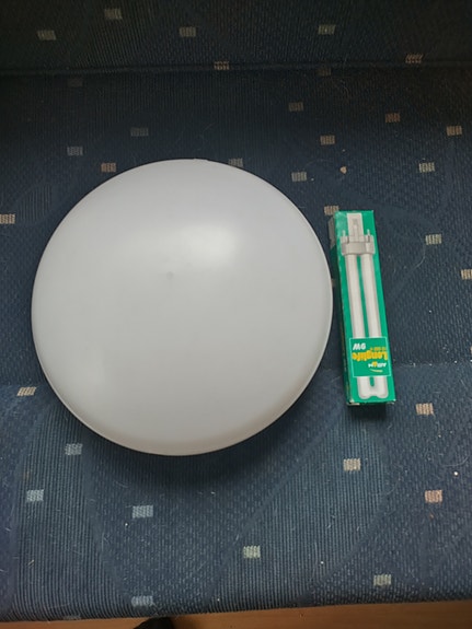Philips Pyöreä kattovalaisin valkoinen