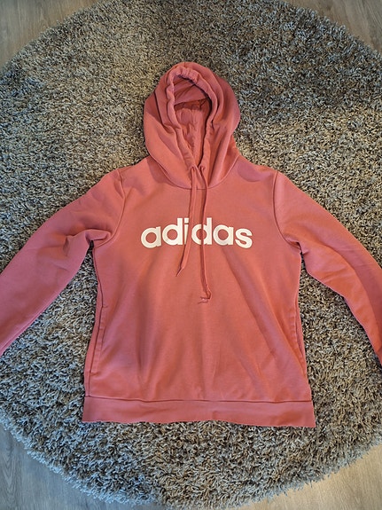 Adidas huppari