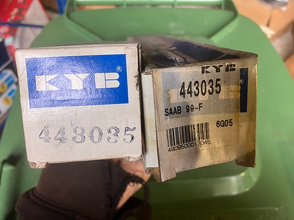 Saab 93/95/96/99/90 Etuiskarit KYB 56-87