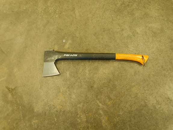 Fiskars kirves