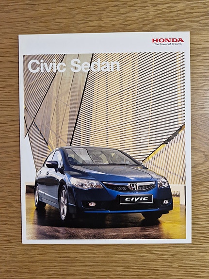 Honda Civic sedan -esite 2009