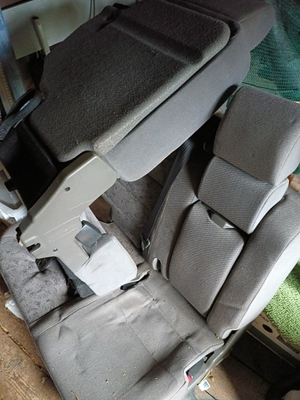 Land Rover Discovery 2 takapenkit