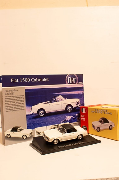 Fiat 1500 Cabriolet 1:43 Pienoismalli
