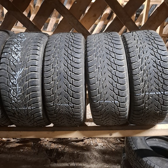 225/60R16 102R Nokian Hakkapeliitta R3 Käytetty kitkarengas 6-7mm DOT-20