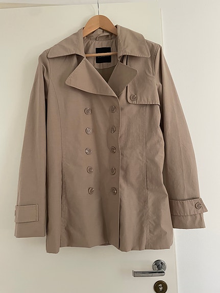 Kotimainen vintage trenssitakki 36