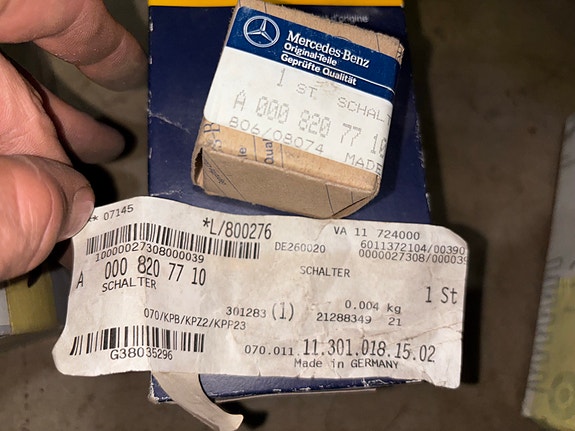 Mercedes Benz varaosia vanhempiin malleihin
