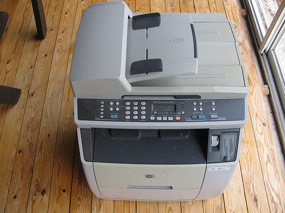 HP Color Laserjet 2840 väritulostin kopiokone