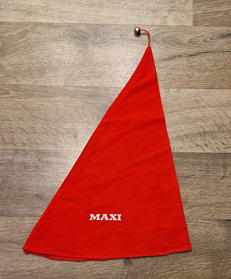 •Vanha Maxi-market tonttulakki