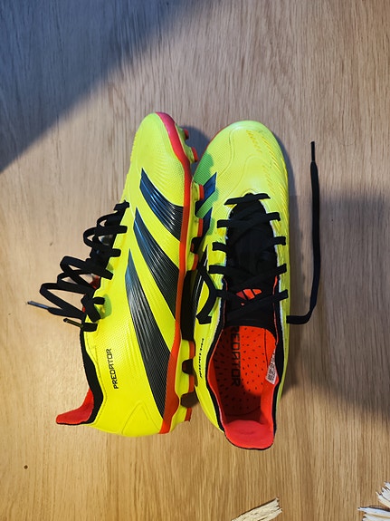 Adidas Predator league