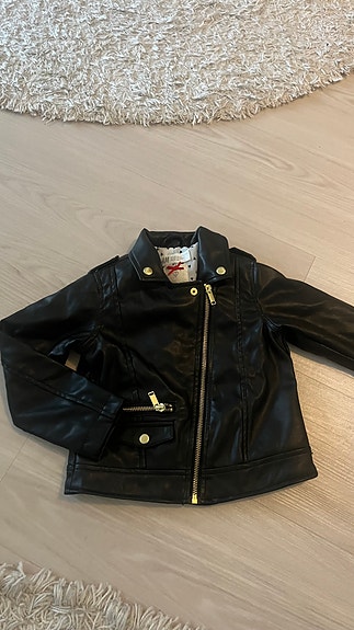 H&M musta tekonahkatakki, koko 104