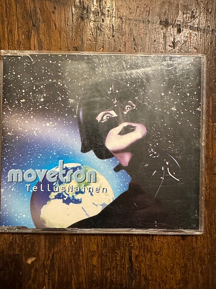 CD-singlet ysärin puolivälistä 2000 luvun alkuun. (5€/levy)