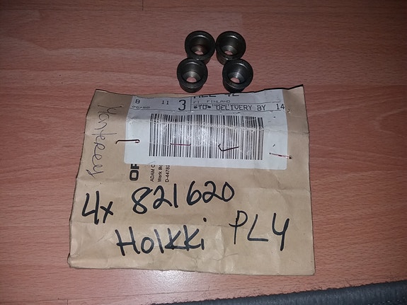 Polttoaineen ruiskutussuuttimen holkki Opel Monterey / Isuzu Trooper / D-Max