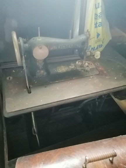Vanhoja huonekaluja