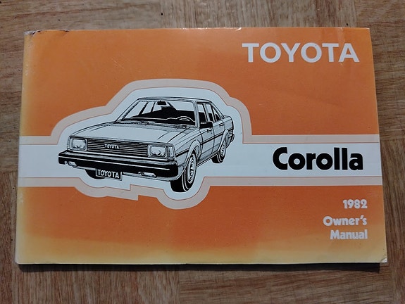 Toyota Corolla -82 omistajan käsikirja