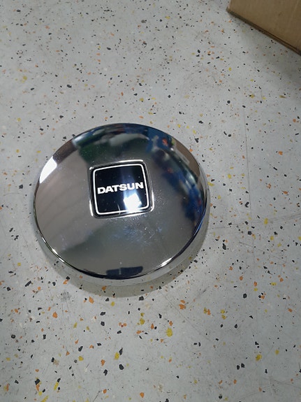 Datsun Stanza Pölykapseli NOS