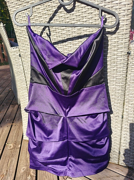 MbyM Juhlamekko violetti koko S/M