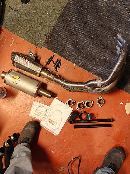 Yamaha R6 sälää, RJ11, RJ15