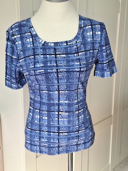 Product image 2 of 15