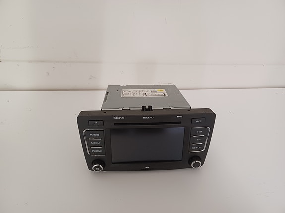 SKODA OCTAVIA 2010-13 Radio 1Z0035156F