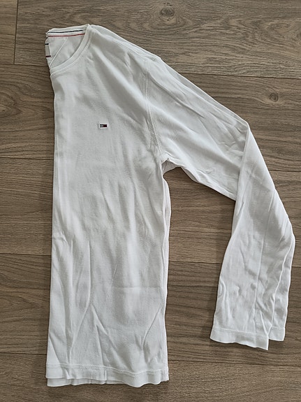 Tommy Hilfiger paita