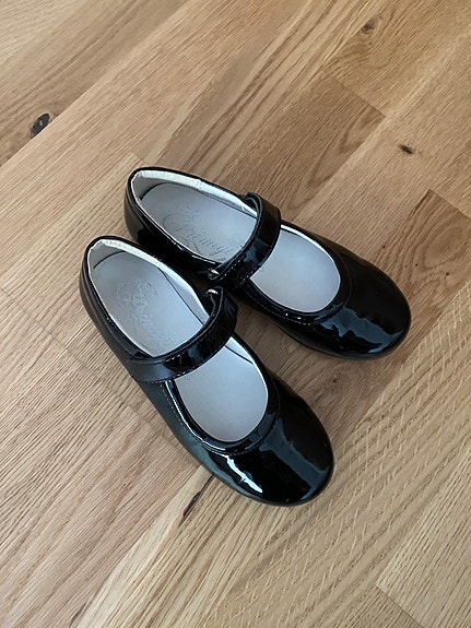 Primigi juhlakengät 30