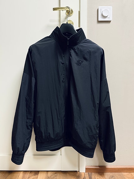 Product image 1 of 9