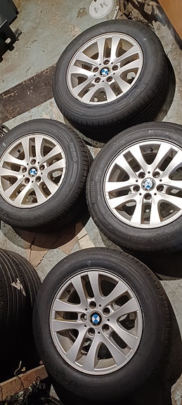 bmw 5x120  aluvanteet 16t  uusilla kesärenkailla.