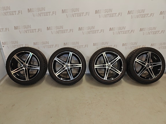 Kitkarengassarja Mercedes-Benz A, B, CLA 18" Sis.ALV Rahoitus alkaen 19,90€/kk!