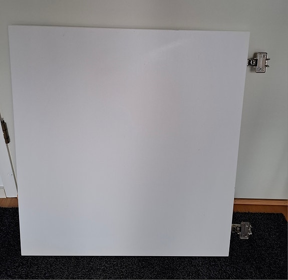 Ikea kaapin ovi ja saranat