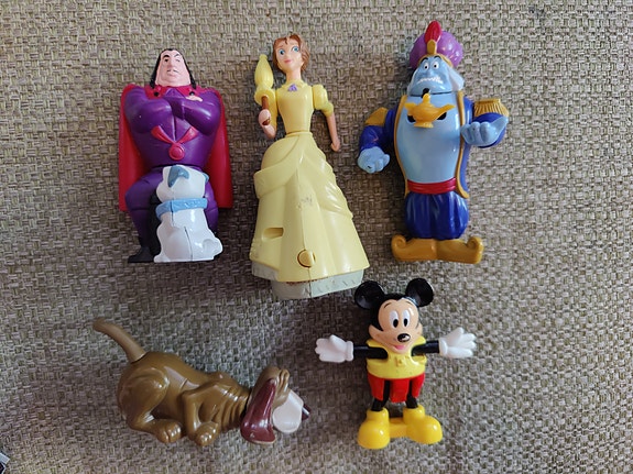 McDonald's Disney hahmot