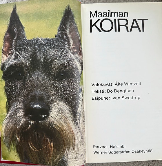 Maailman koirat kirja