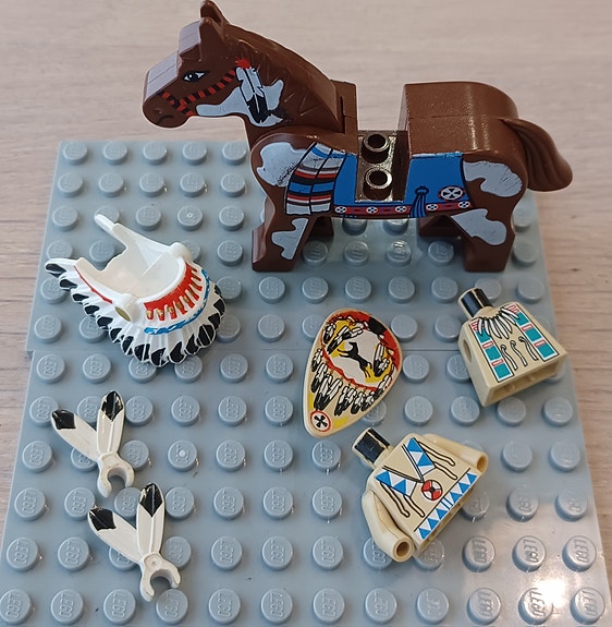 Lego intiaani osia