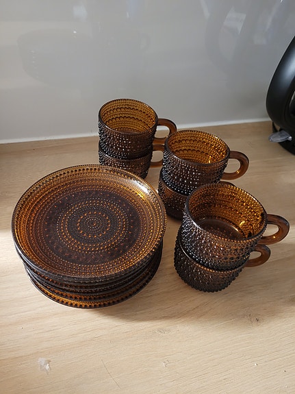 Nuutajärvi kastehelmi kahviastiasto