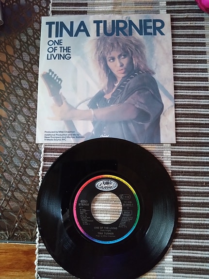 Tina Turner 7" single